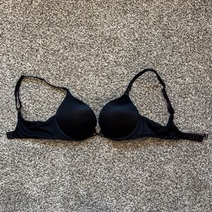 Victoria Secret Black Bombshell Bra